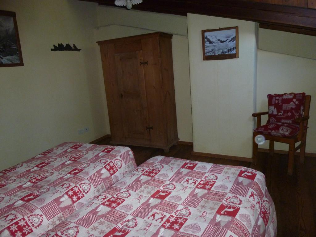 צ'זנה טורינזה Agriturismo Barba Gust מראה חיצוני תמונה