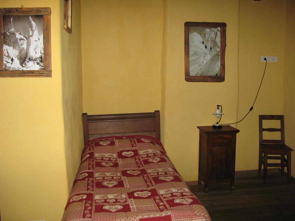 צ'זנה טורינזה Agriturismo Barba Gust מראה חיצוני תמונה