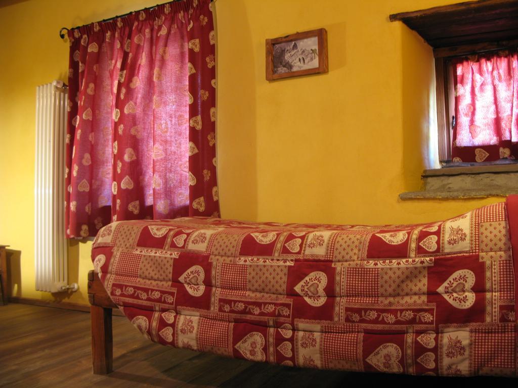 צ'זנה טורינזה Agriturismo Barba Gust מראה חיצוני תמונה