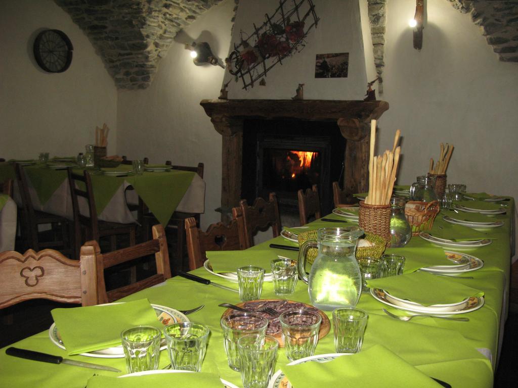 צ'זנה טורינזה Agriturismo Barba Gust מראה חיצוני תמונה